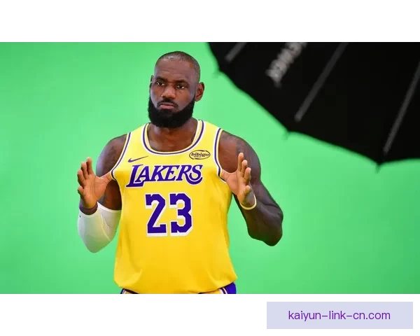 Stein:詹姆斯若离开湖人 勇士将成最有可能的下家 Stein:詹姆斯若离开湖人 勇士将成最有可能的下家